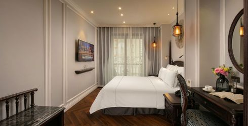 hotel room image