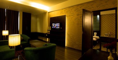 hotel room image