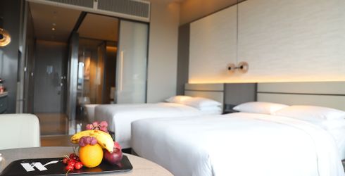 hotel room image