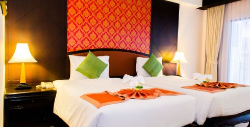 hotel room image