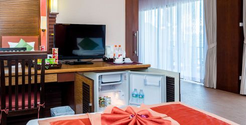 hotel room image