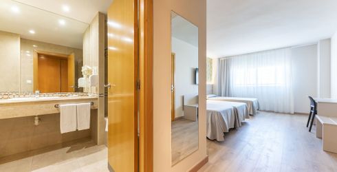 hotel room image