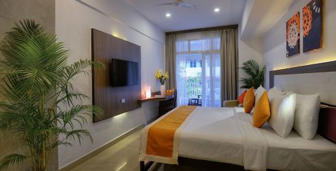hotel room image