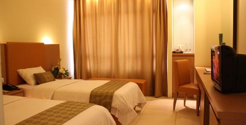 hotel room image
