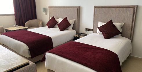 hotel room image