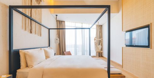 hotel room image