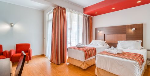 hotel room image