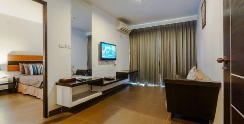 hotel room image