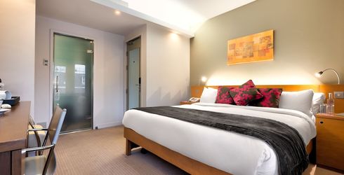 hotel room image