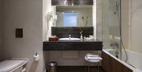 hotel room image