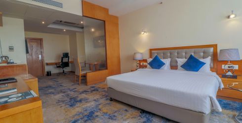 hotel room image