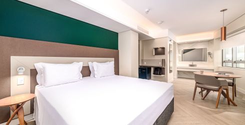 hotel room image