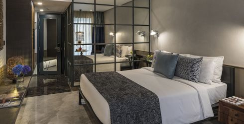 hotel room image