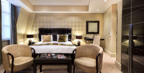hotel room image