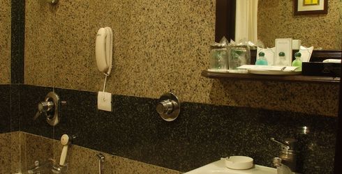 hotel room image