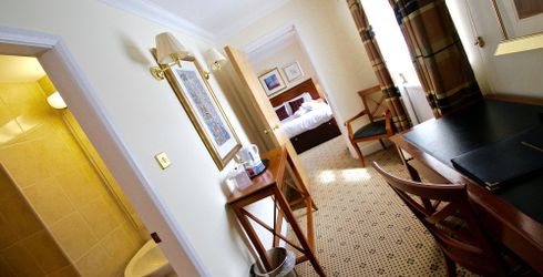 hotel room image