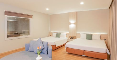 hotel room image