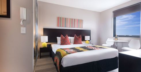 hotel room image