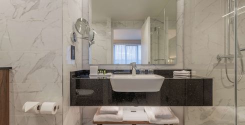 hotel room image