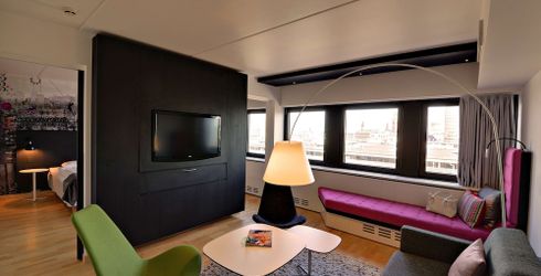 hotel room image