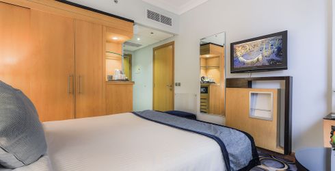 hotel room image