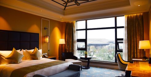hotel room image