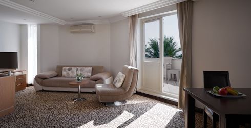 hotel room image