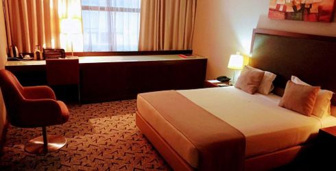 hotel room image