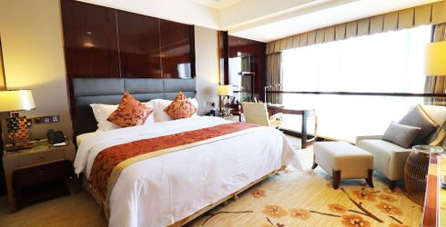 hotel room image