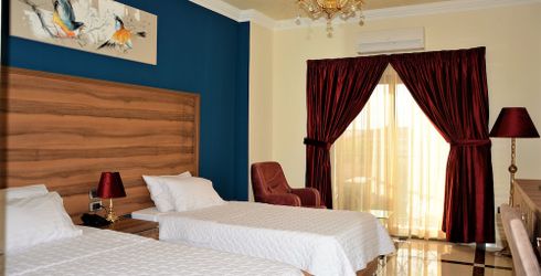 hotel room image