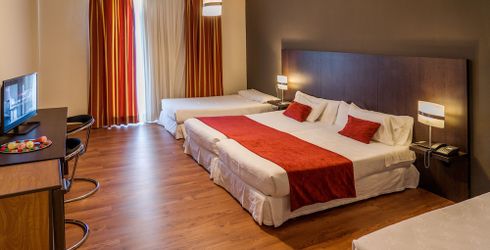 hotel room image