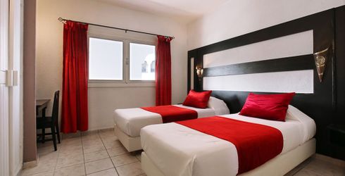 hotel room image