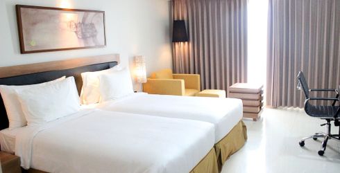 hotel room image