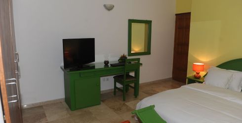hotel room image