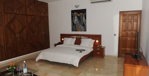 hotel room image