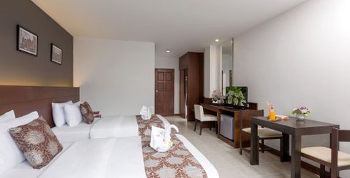 hotel room image
