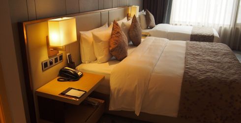 hotel room image