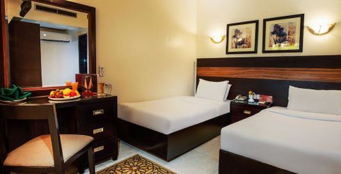 hotel room image