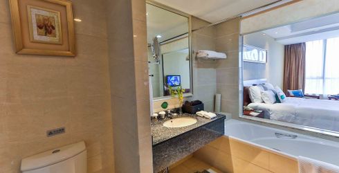 hotel room image