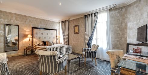 hotel room image