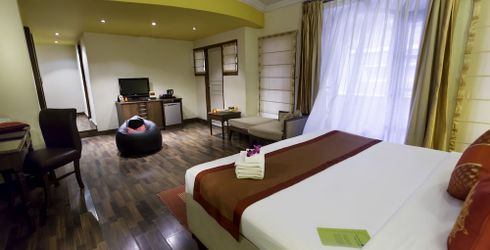 hotel room image