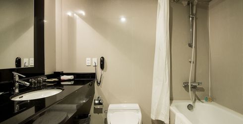 hotel room image