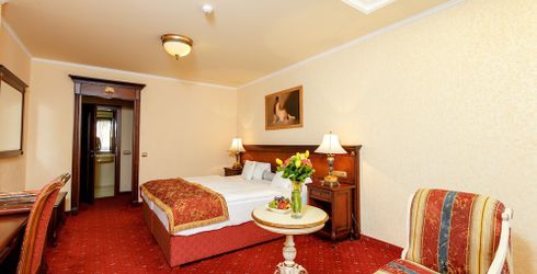 hotel room image