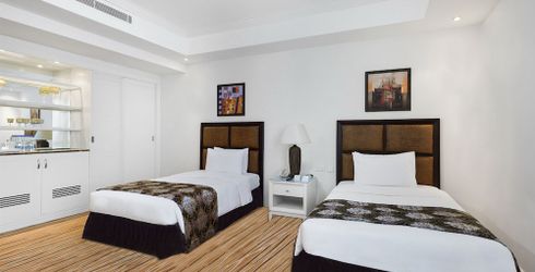 hotel room image