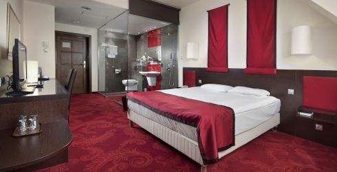 hotel room image
