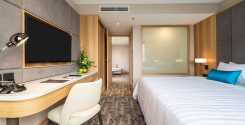 hotel room image