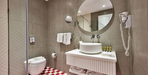 hotel room image