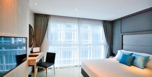 hotel room image