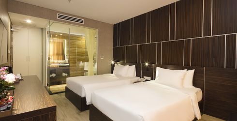 hotel room image