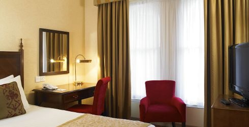 hotel room image